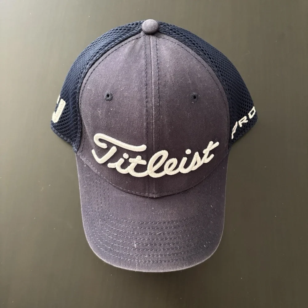 Titleist Footjoy Pro V1‎ Flex Fit Golf Hat by New Era M-L OSFM